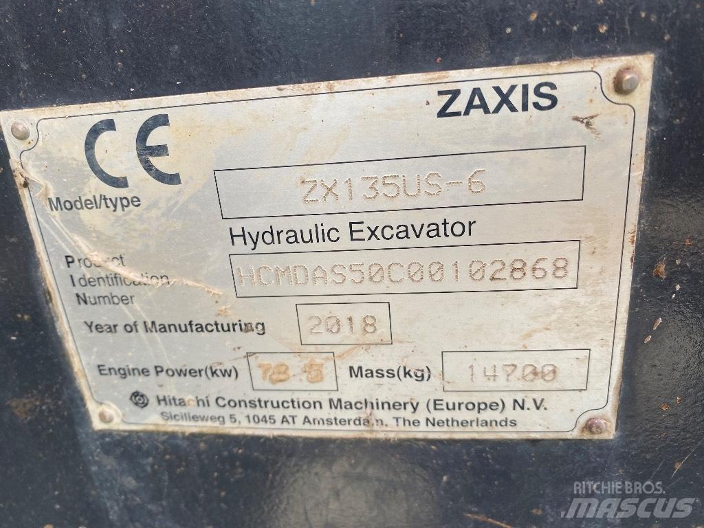 Hitachi ZX 135 US-6 Escavadoras de rastos