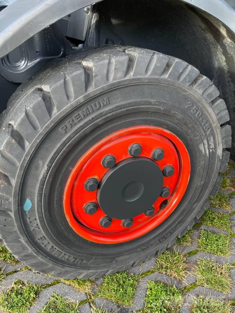 Linde H 40  CNG Empilhadores a gás