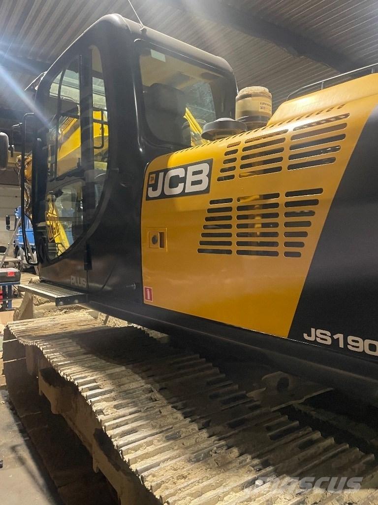 JCB JS 190 LC Escavadoras de rastos