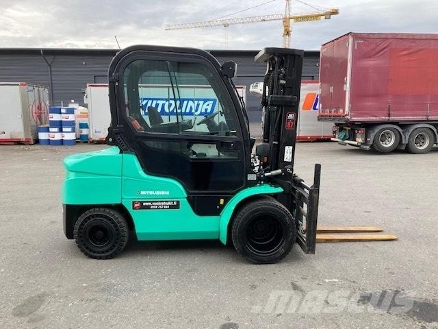 Mitsubishi FD35N Empilhadores Diesel