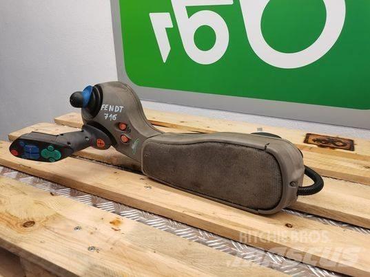 Fendt 818 joystick Electrónica