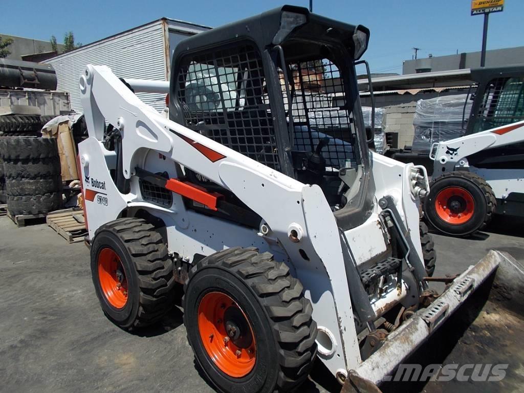 Bobcat S740 Carregadoras de direcção deslizante