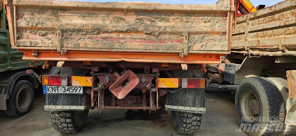 Iveco ML 135 E Equipamento de manuseamento e colocaçăo
