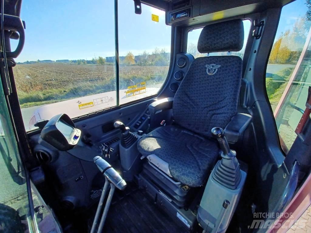 CASE CX 60 C Escavadoras Midi 7t - 12t