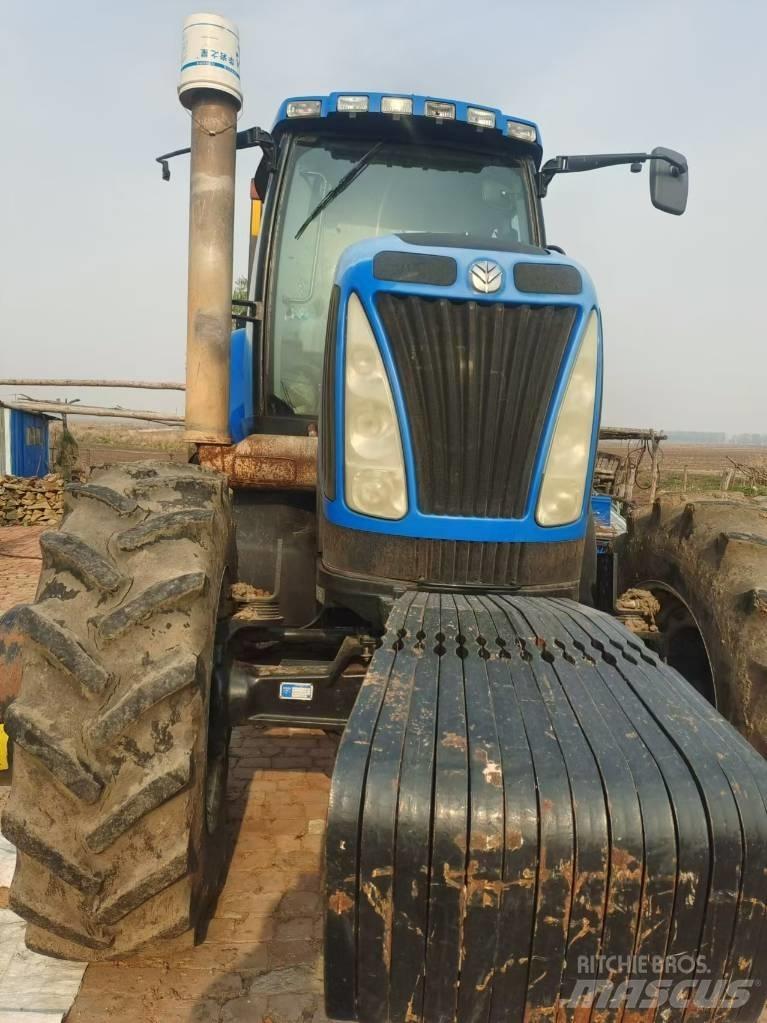 New Holland T8040 Tratores Agrícolas usados