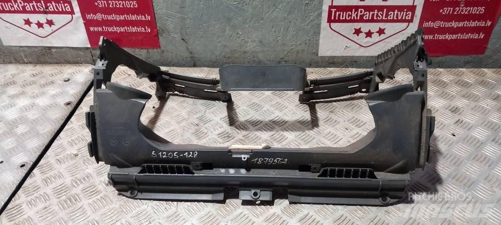 Scania R 440.    1879562 Cabines e interior