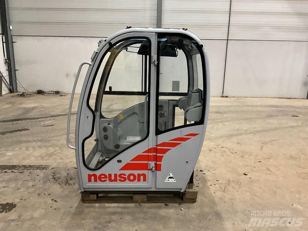 Neuson 2503 / 3503 Cabines e interior máquinas construção