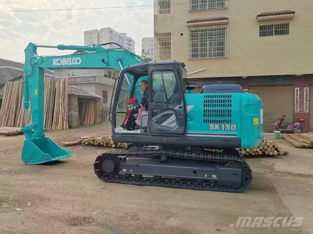 Kobelco SK130-11 Escavadoras Midi 7t - 12t