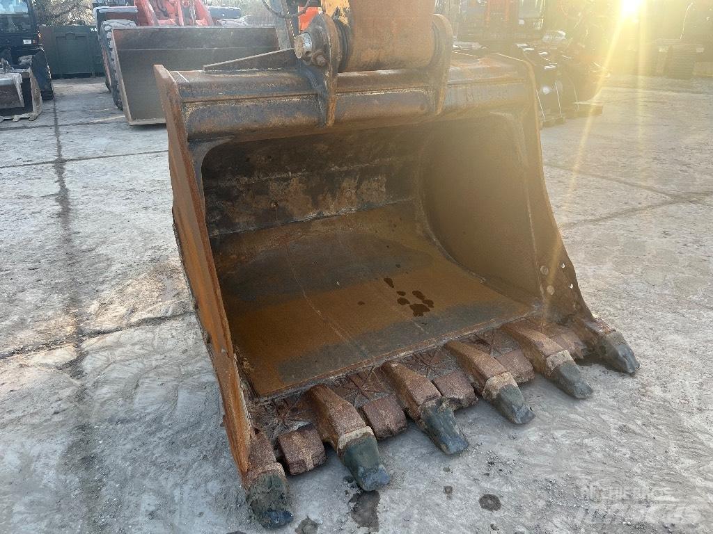 Hyundai HX 330 L Escavadoras de rastos