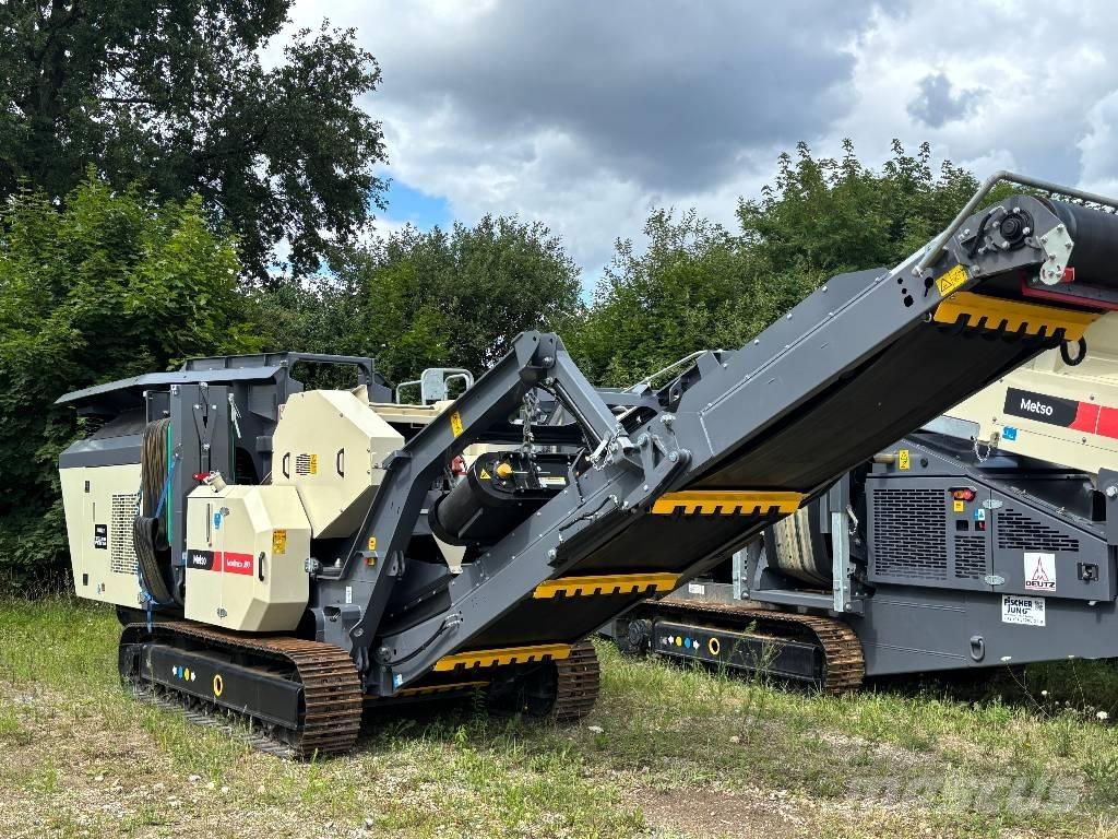 Metso J90 Britadores móveis