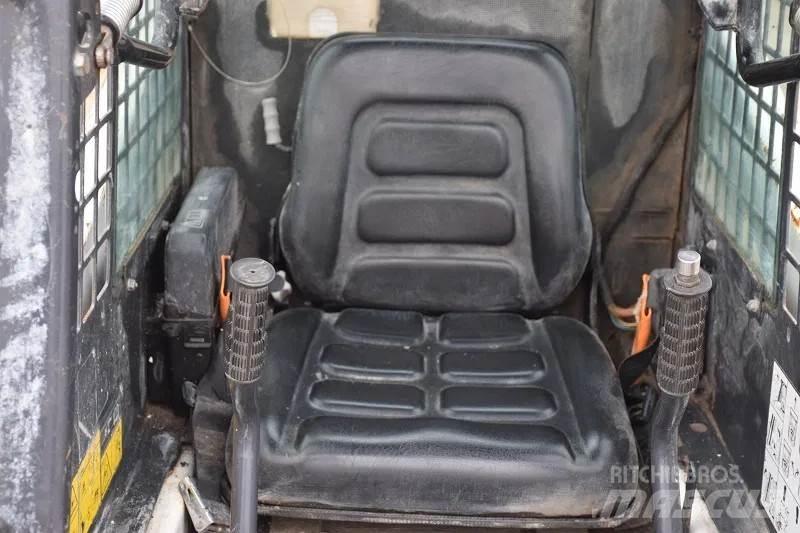 Bobcat S70 Carregadoras de direcção deslizante