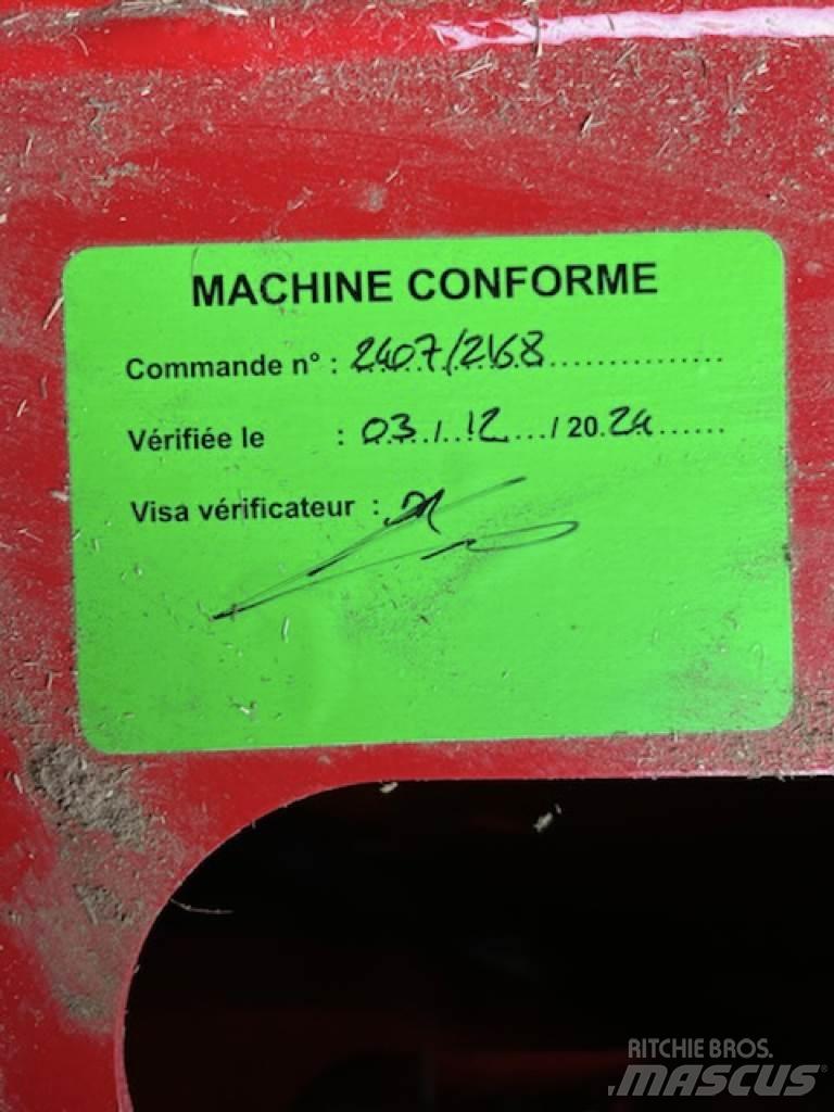 Silofarmer P 280 Cortadores, moinhos e desenroladores de fardos