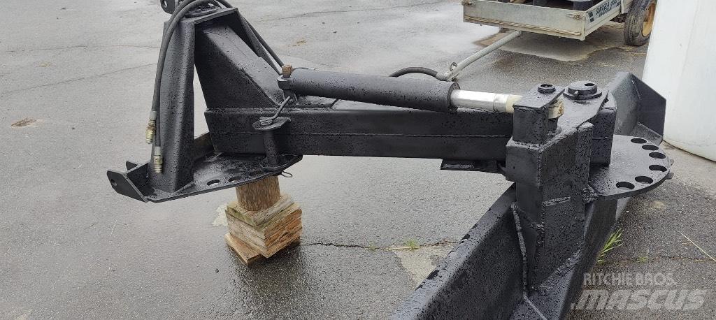 Esko 250 H Niveladoras de arraste