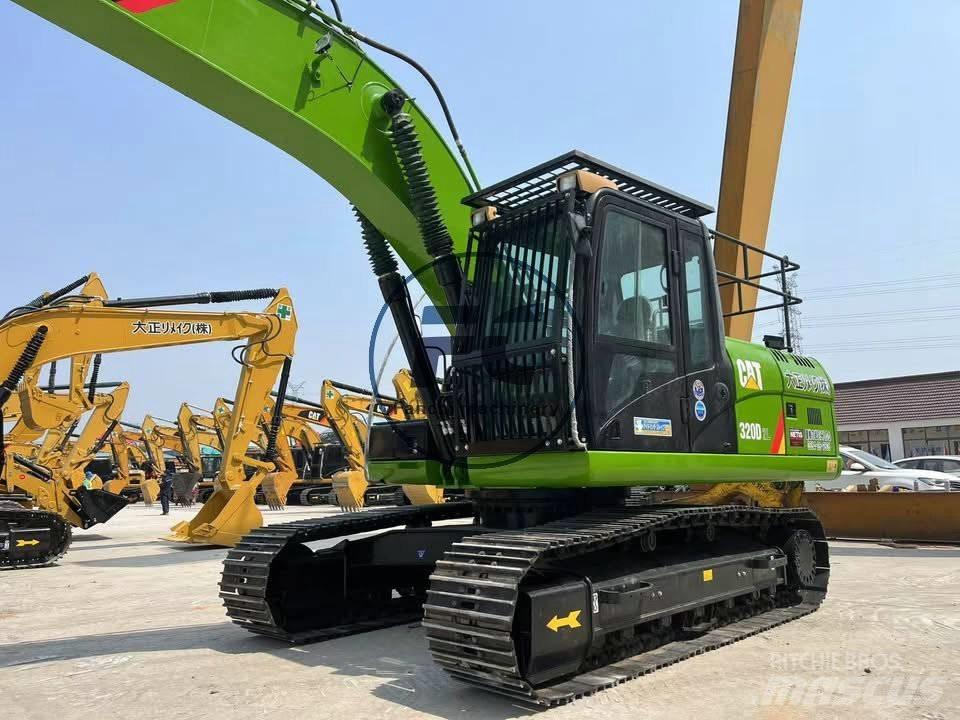 CAT 320 D 2 Escavadoras de rastos