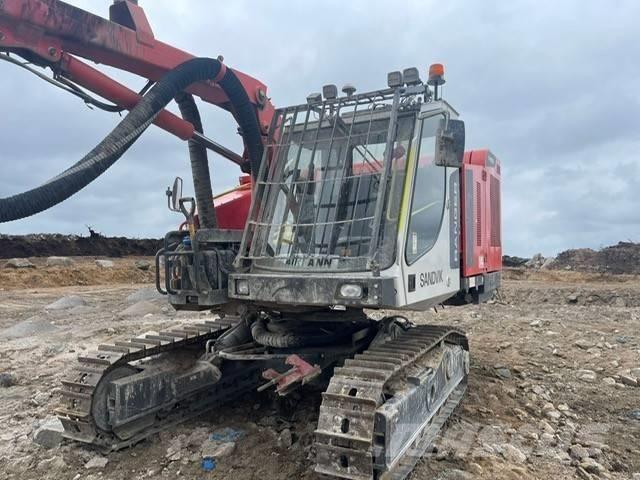 Sandvik Ranger DX800 Perfuradoras de superfície