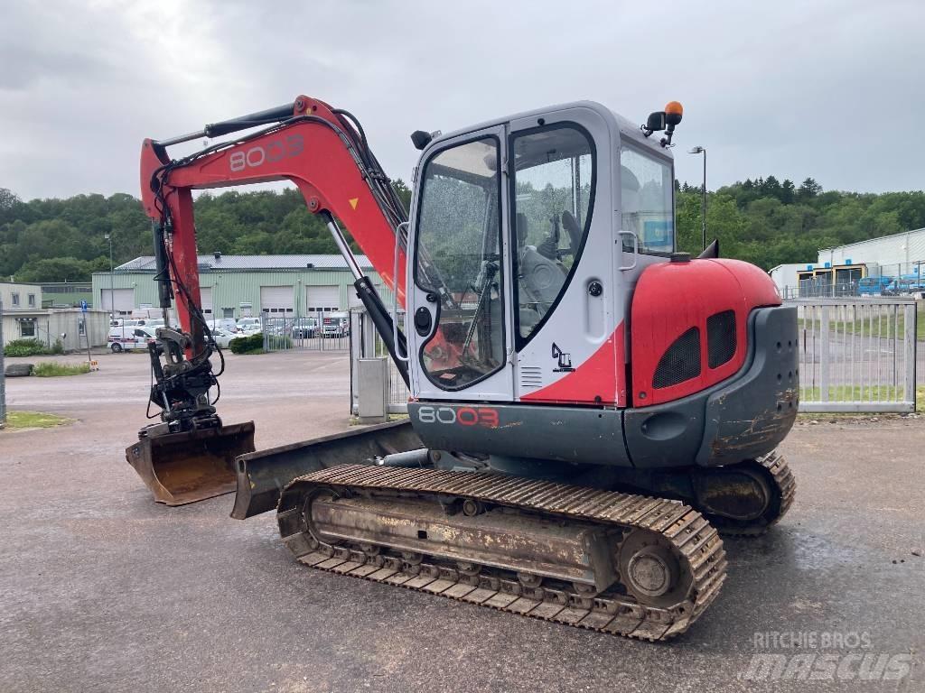 Neuson 8003 Escavadoras Midi 7t - 12t