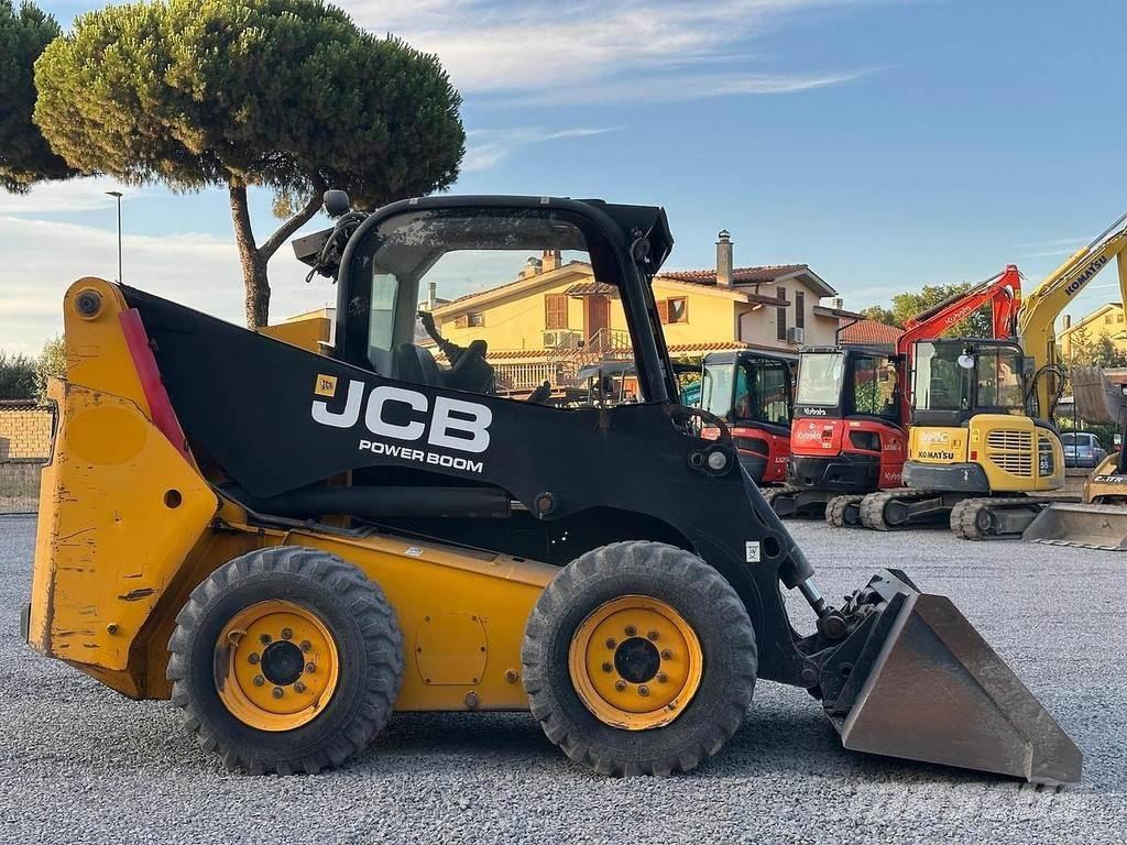 JCB 225 Mini carregadoras