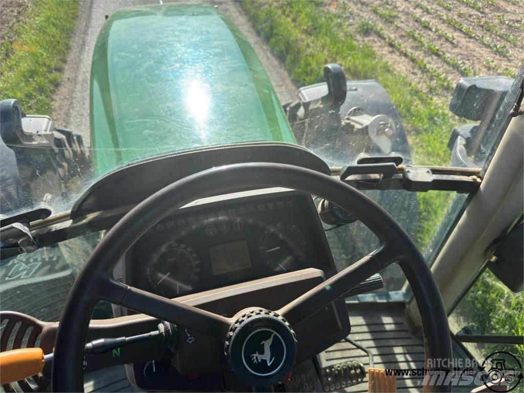 John Deere 6820 Tratores Agrícolas usados