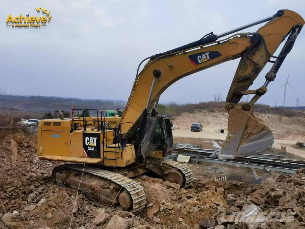 CAT 374 F Escavadoras de rastos