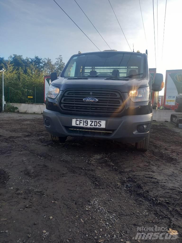 Ford Transit 350 Camiões estrado/caixa aberta