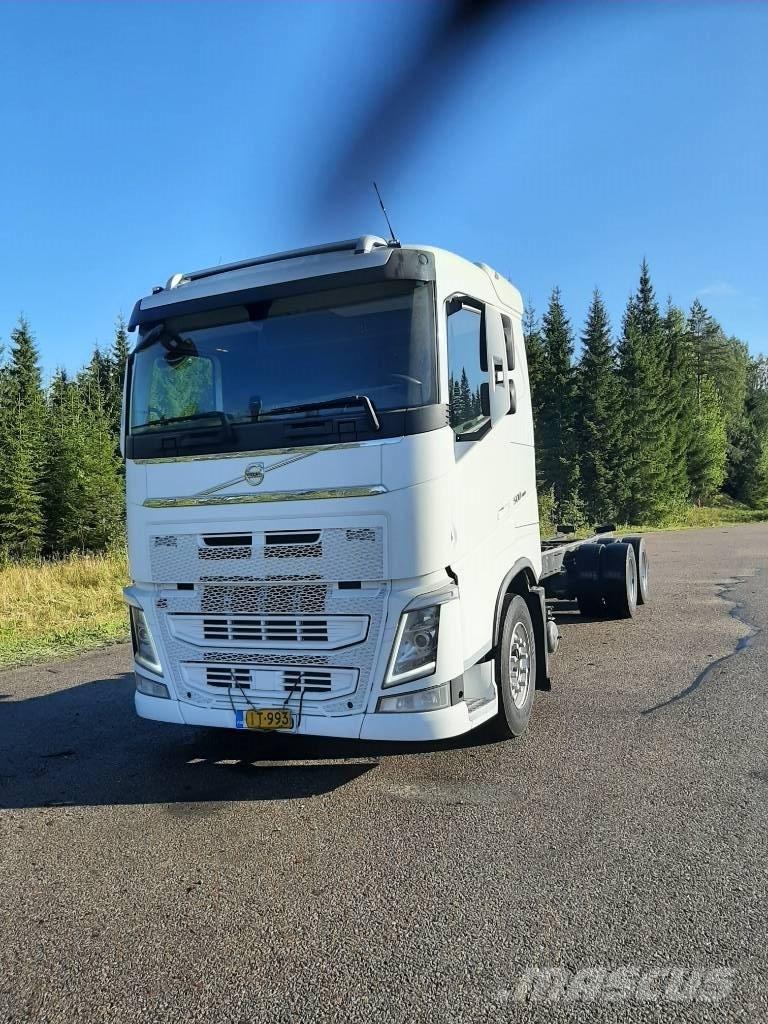 Volvo FH 13 Camiões de chassis e cabine