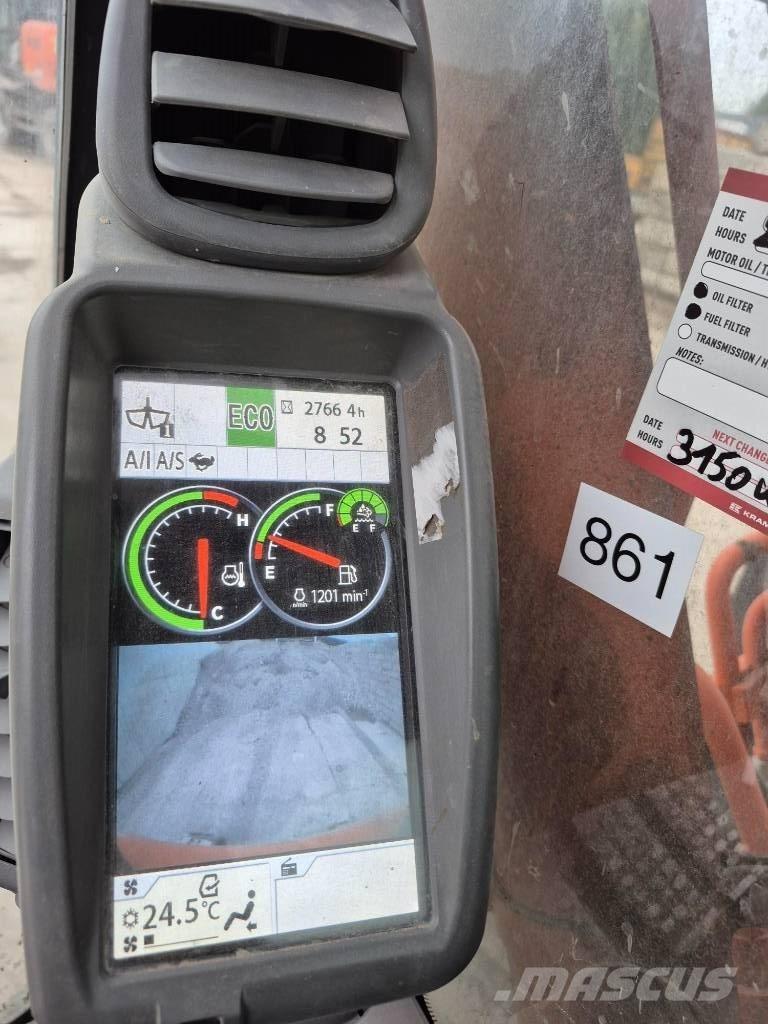 Hitachi ZX 135 Escavadoras de rastos