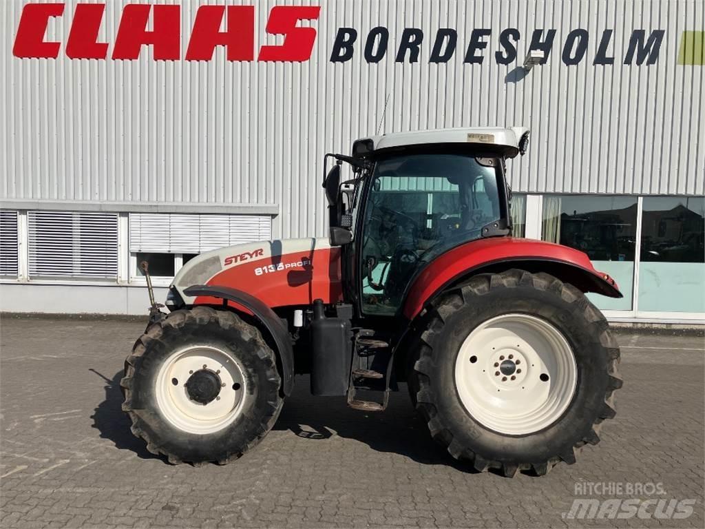 Steyr 6135 Profi Tratores Agrícolas usados