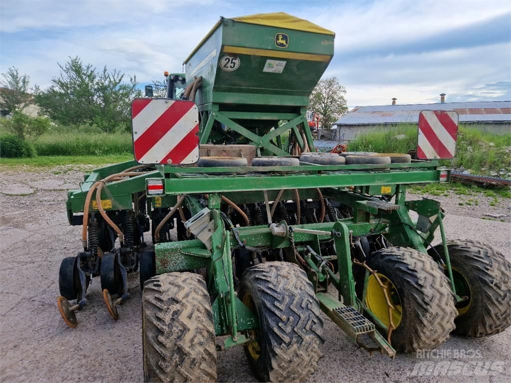 John Deere 750 A Perfuradoras combinadas
