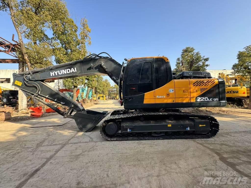 Hyundai 220LC-9S Escavadoras de rastos