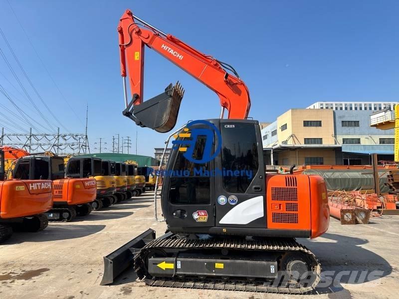Hitachi ZX70 Mini Escavadoras <7t