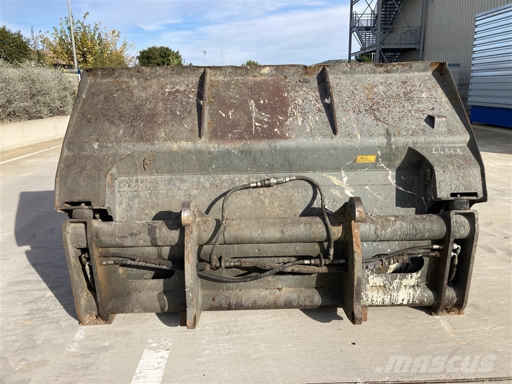 Liebherr L 538 Pás carregadoras de rodas