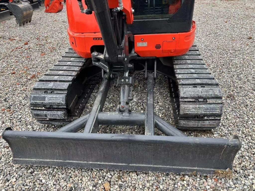 Komatsu PC 40 MR Mini Escavadoras <7t