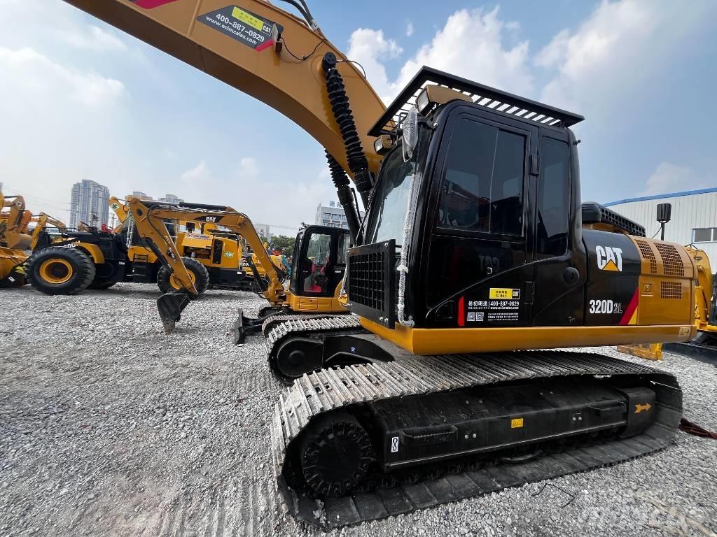 CAT 320 D2L Escavadoras de rastos