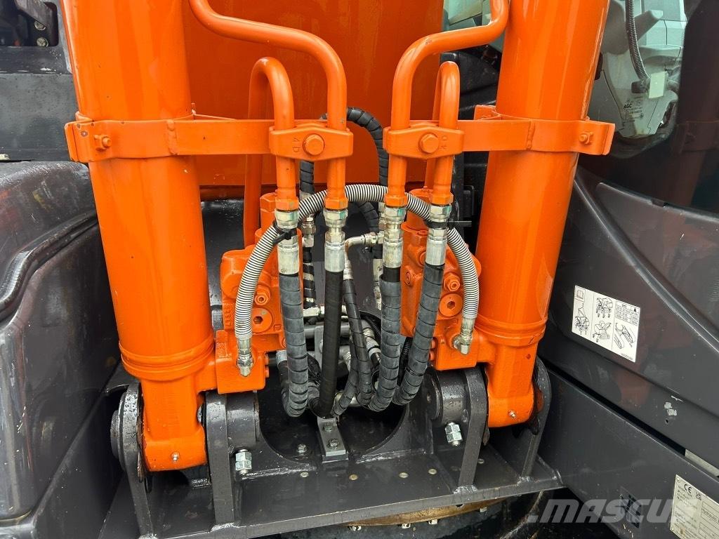 Hitachi ZX130 LCN-7 Escavadoras de rastos