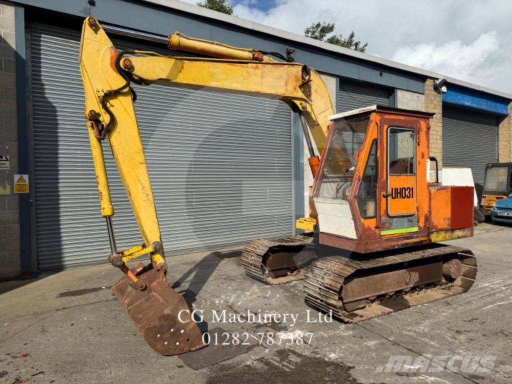 Hitachi UH031 Escavadoras de rastos