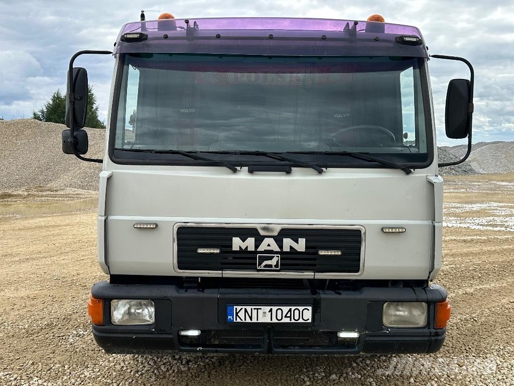 MAN L 2000. 10.163 Camiões basculantes