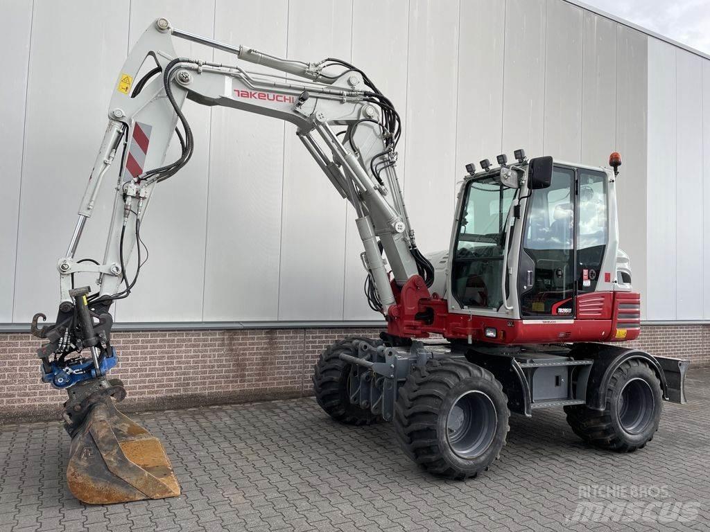 Takeuchi TB295W Escavadoras de rodas