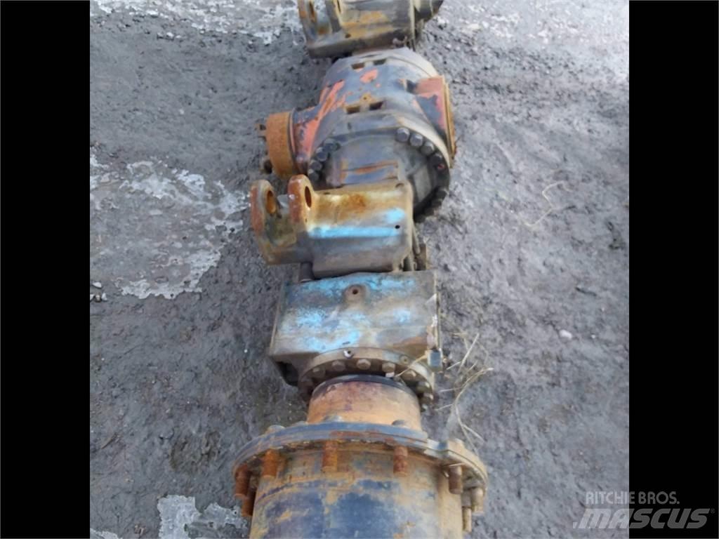 Valmet 890 Transmissão