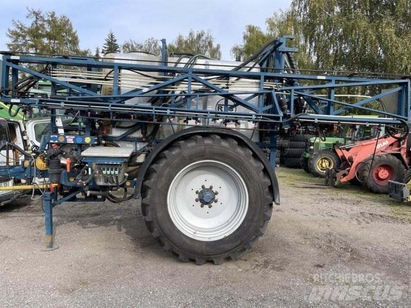 RTS 35/28 Pulverizadores rebocados