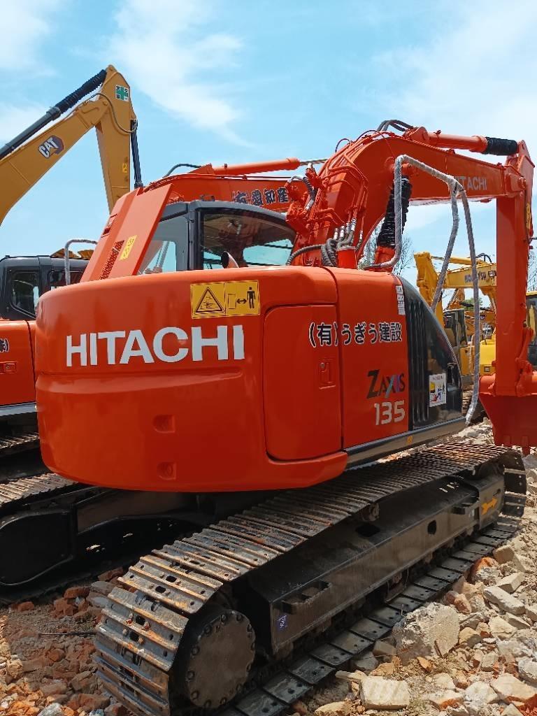 Hitachi ZX 135 U-5 Escavadoras de rastos