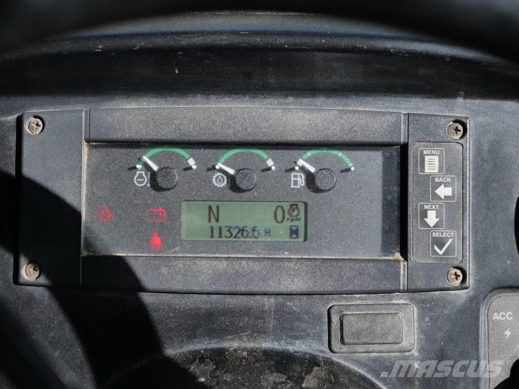 John Deere 540 G III Rechegadores