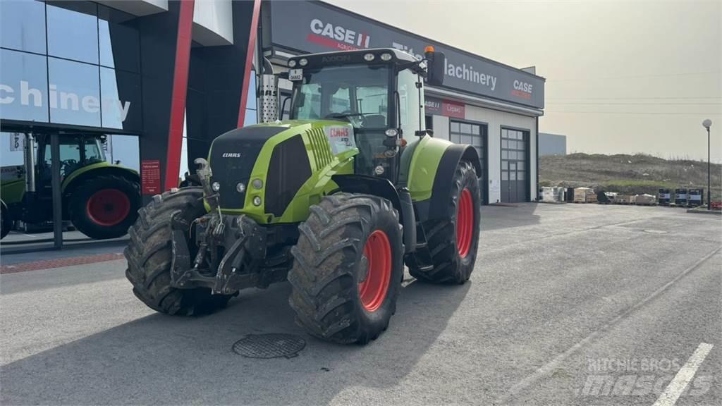 CLAAS Axion 820 Tratores Agrícolas usados