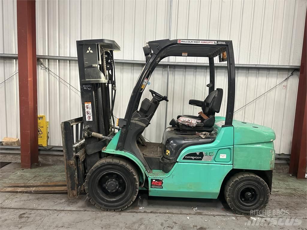 Mitsubishi FD30NT Empilhadores Diesel