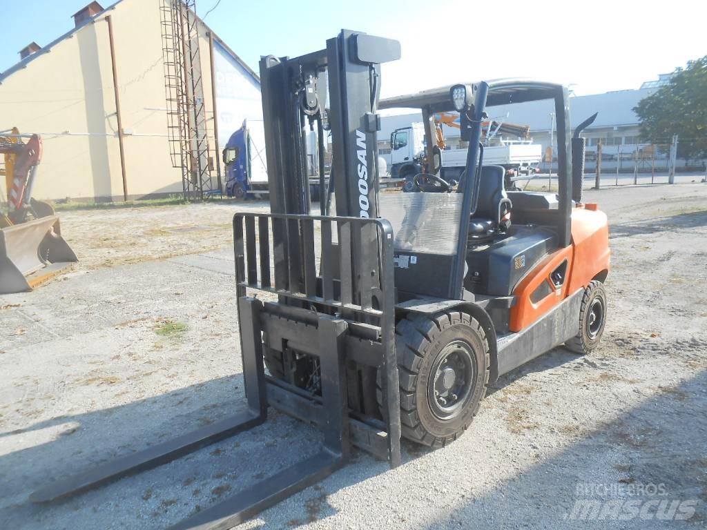 Doosan D50SC-09 Empilhadores Diesel