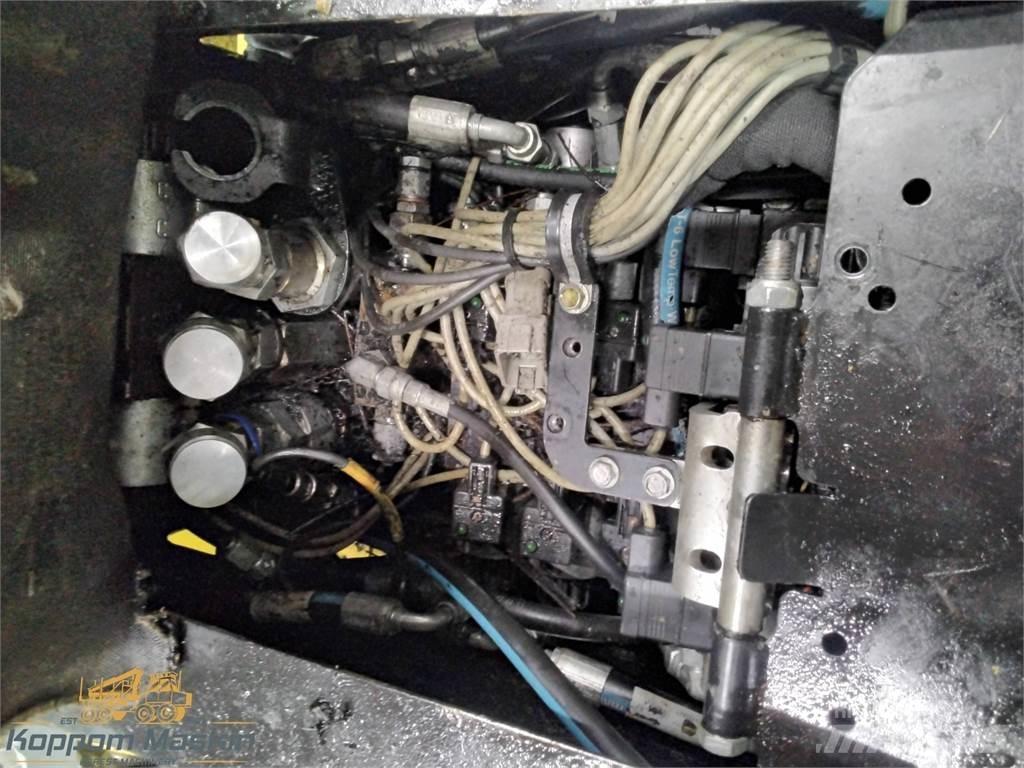 John Deere H414 Cabeças de ceifeiras