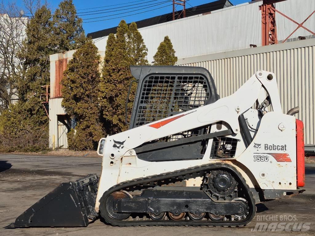 Bobcat T 590 Carregadoras de direcção deslizante
