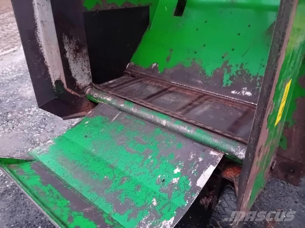 Agronic 140 4WD Alimentadores de misturadoras