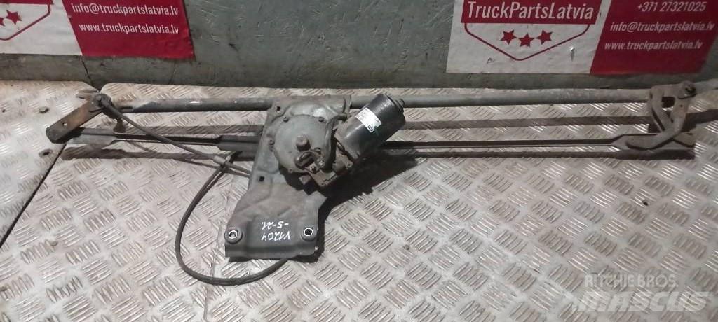 Volvo FH 12     20517438 Cabines e interior