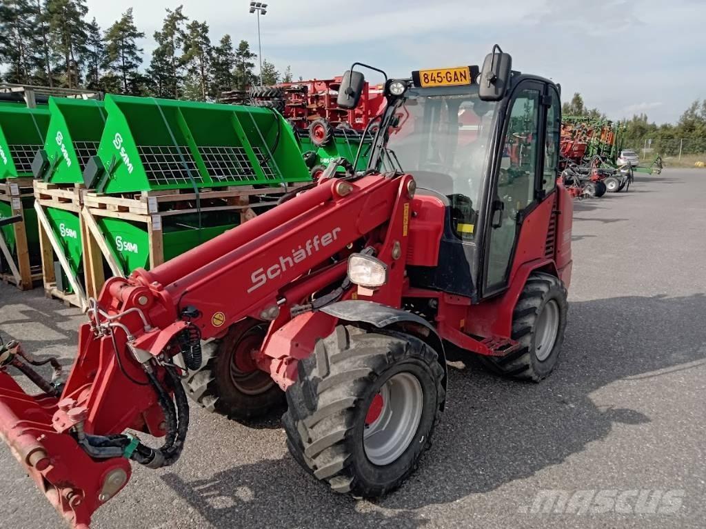 Schäffer 4580 T Mini carregadoras