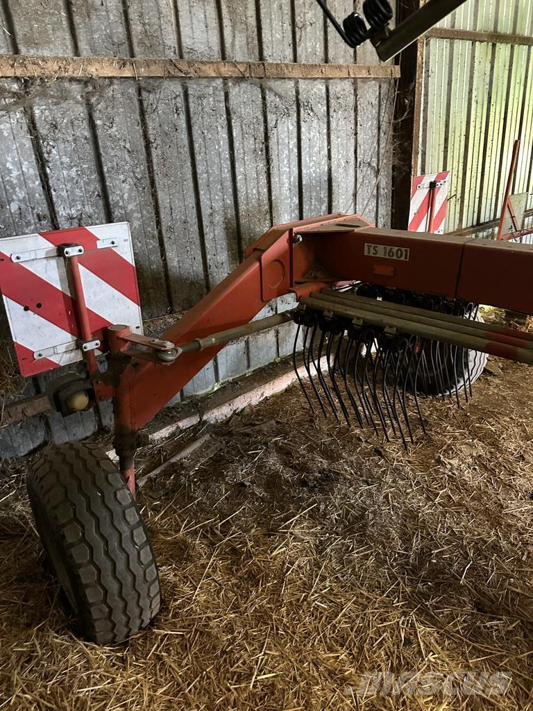 Fella TS 1601 Gadanheiras-fileiras